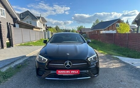 Mercedes-Benz E-Класс, 2021 год, 6 100 000 рублей, 2 фотография