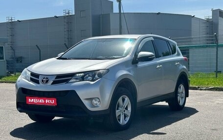 Toyota RAV4, 2013 год, 1 400 000 рублей, 1 фотография