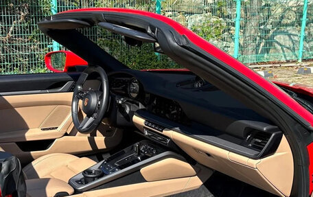 Porsche 911, 2022 год, 14 200 000 рублей, 9 фотография