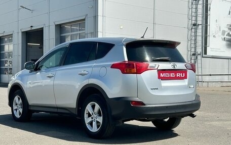 Toyota RAV4, 2013 год, 1 400 000 рублей, 5 фотография