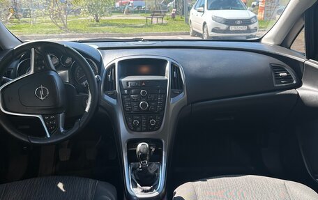 Opel Astra J, 2013 год, 650 000 рублей, 7 фотография