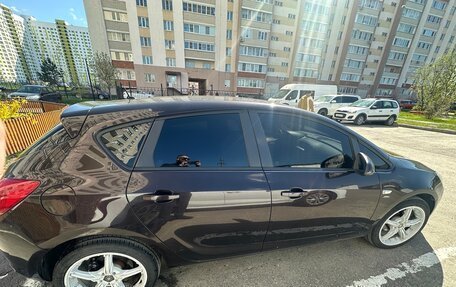 Opel Astra J, 2013 год, 650 000 рублей, 6 фотография