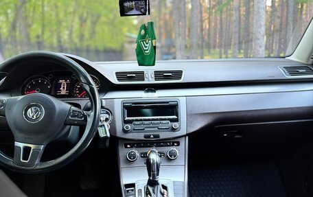 Volkswagen Passat B7, 2013 год, 999 999 рублей, 5 фотография