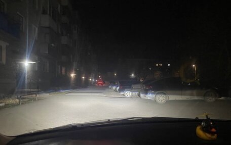 Toyota Avensis III рестайлинг, 2006 год, 805 000 рублей, 11 фотография