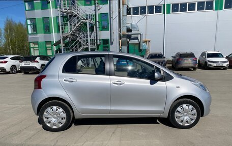 Toyota Yaris III рестайлинг, 2008 год, 660 000 рублей, 5 фотография