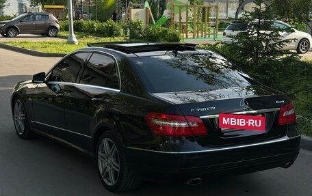 Mercedes-Benz E-Класс, 2010 год, 1 700 000 рублей, 4 фотография