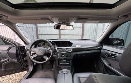 Mercedes-Benz E-Класс, 2010 год, 1 700 000 рублей, 17 фотография