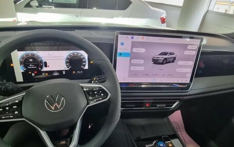 Volkswagen Tiguan II, 2026 год, 4 649 900 рублей, 7 фотография