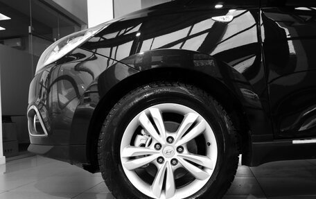 Hyundai ix35 I рестайлинг, 2010 год, 899 999 рублей, 9 фотография