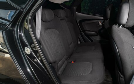 Hyundai ix35 I рестайлинг, 2010 год, 899 999 рублей, 11 фотография