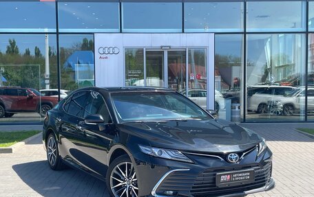 Toyota Camry, 2023 год, 3 440 000 рублей, 3 фотография