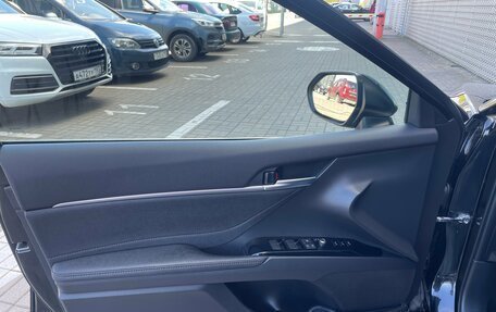 Toyota Camry, 2023 год, 3 440 000 рублей, 12 фотография
