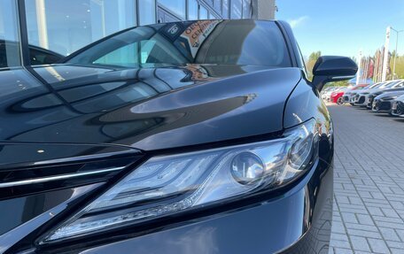Toyota Camry, 2023 год, 3 440 000 рублей, 10 фотография