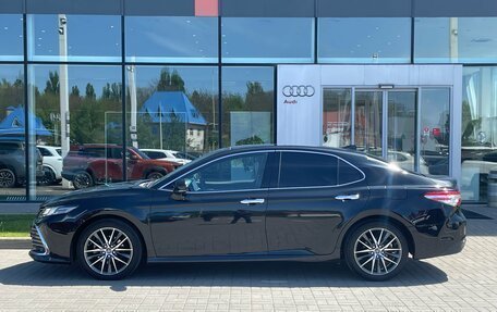 Toyota Camry, 2023 год, 3 440 000 рублей, 8 фотография