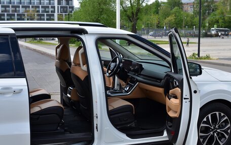 KIA Carnival, 2022 год, 4 500 000 рублей, 16 фотография