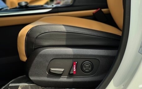 KIA Carnival, 2022 год, 4 500 000 рублей, 20 фотография