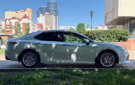 Toyota Camry, 2018 год, 2 730 000 рублей, 5 фотография