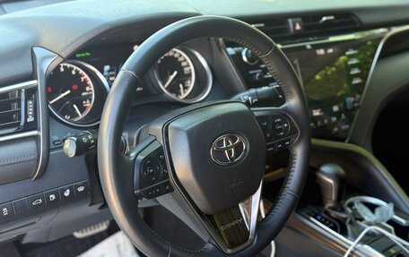 Toyota Camry, 2018 год, 2 730 000 рублей, 20 фотография