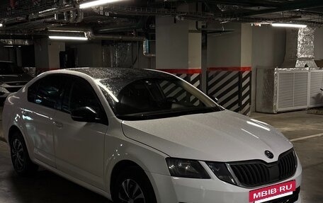 Skoda Octavia, 2017 год, 830 000 рублей, 3 фотография