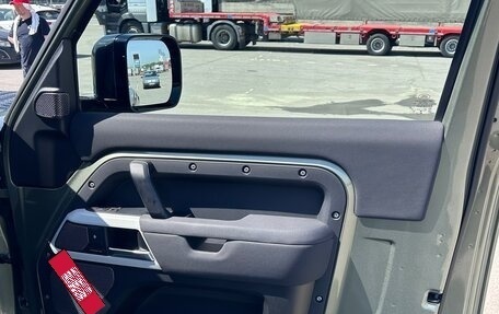 Land Rover Defender II, 2021 год, 5 250 000 рублей, 34 фотография
