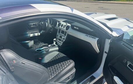 Ford Mustang VI рестайлинг, 2015 год, 2 080 000 рублей, 8 фотография