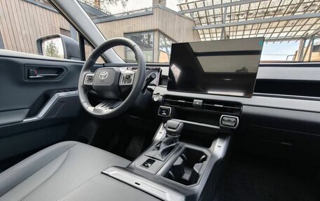 Toyota RAV4, 2026 год, 4 500 000 рублей, 10 фотография