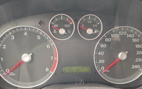 Ford Focus II рестайлинг, 2006 год, 420 000 рублей, 11 фотография