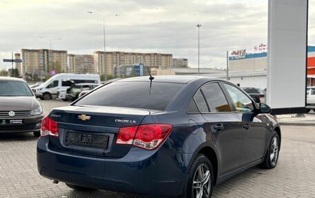 Chevrolet Cruze II, 2010 год, 550 000 рублей, 4 фотография