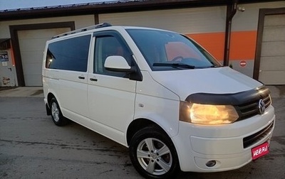 Volkswagen Caravelle T5, 2011 год, 1 750 000 рублей, 1 фотография