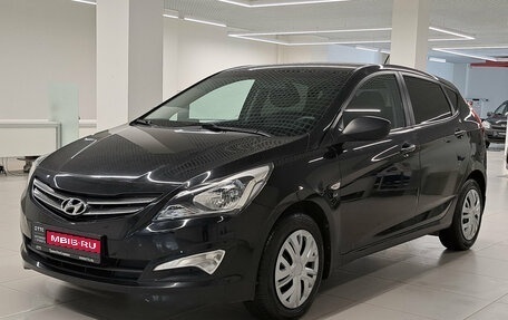 Hyundai Solaris II рестайлинг, 2015 год, 947 000 рублей, 1 фотография