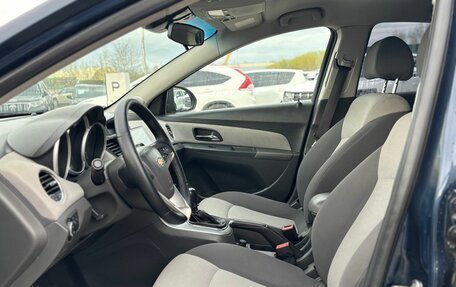 Chevrolet Cruze II, 2010 год, 550 000 рублей, 15 фотография
