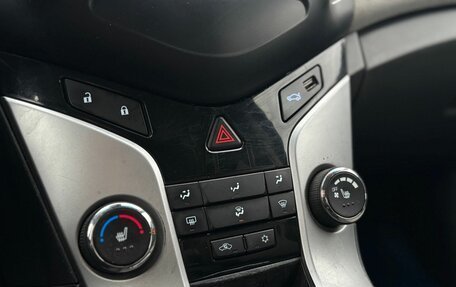 Chevrolet Cruze II, 2010 год, 550 000 рублей, 23 фотография