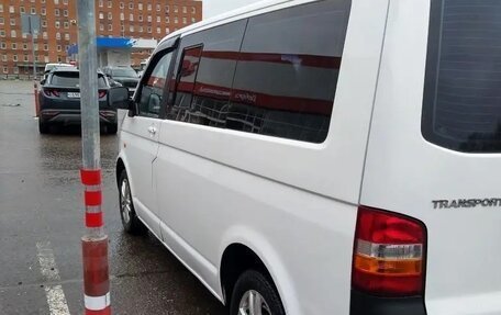 Volkswagen Transporter T5 рестайлинг, 2005 год, 950 000 рублей, 5 фотография