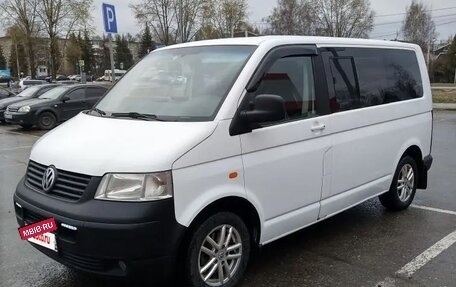 Volkswagen Transporter T5 рестайлинг, 2005 год, 950 000 рублей, 2 фотография