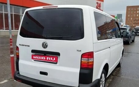 Volkswagen Transporter T5 рестайлинг, 2005 год, 950 000 рублей, 4 фотография