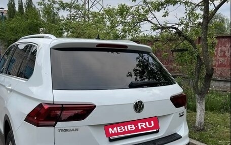 Volkswagen Tiguan II, 2018 год, 2 600 000 рублей, 7 фотография