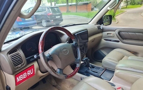 Toyota Land Cruiser 100 рестайлинг 2, 2000 год, 1 550 000 рублей, 13 фотография