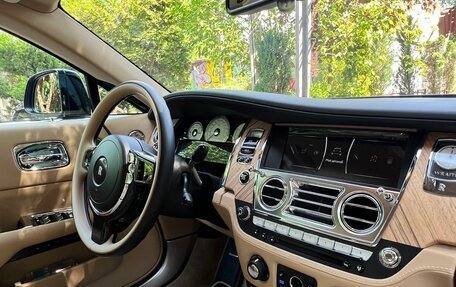 Rolls-Royce Wraith, 2020 год, 33 000 000 рублей, 24 фотография