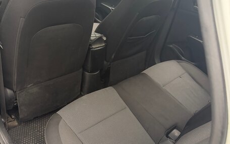 Hyundai Solaris II рестайлинг, 2018 год, 740 000 рублей, 3 фотография