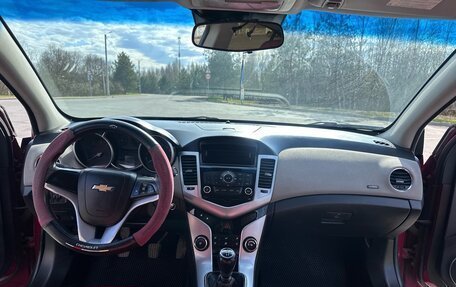 Chevrolet Cruze II, 2011 год, 520 000 рублей, 7 фотография