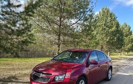 Chevrolet Cruze II, 2011 год, 520 000 рублей, 6 фотография