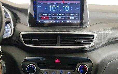 Hyundai Tucson III, 2019 год, 2 000 000 рублей, 11 фотография