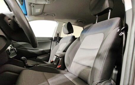 Hyundai Tucson III, 2019 год, 2 000 000 рублей, 13 фотография