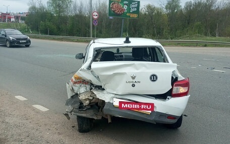 Renault Logan II, 2021 год, 250 000 рублей, 8 фотография