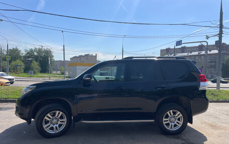 Toyota Land Cruiser Prado 150 рестайлинг 2, 2013 год, 2 900 000 рублей, 1 фотография
