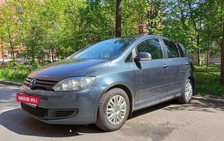 Volkswagen Golf Plus II, 2013 год, 800 000 рублей, 3 фотография