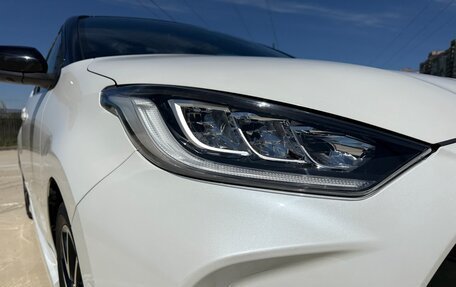 Toyota Yaris, 2020 год, 1 730 000 рублей, 12 фотография