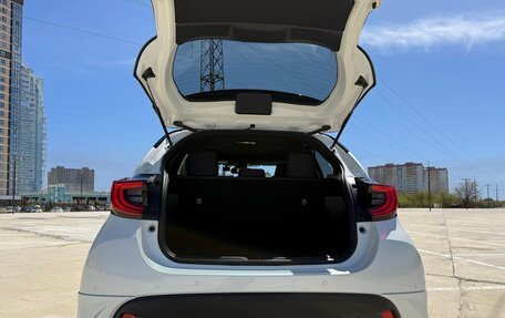 Toyota Yaris, 2020 год, 1 730 000 рублей, 22 фотография