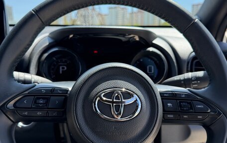 Toyota Yaris, 2020 год, 1 730 000 рублей, 36 фотография