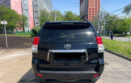 Toyota Land Cruiser Prado 150 рестайлинг 2, 2013 год, 2 900 000 рублей, 4 фотография
